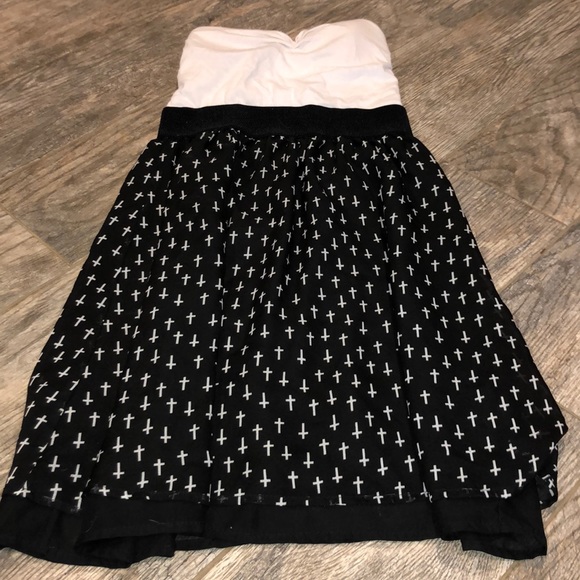 never wear - Picture 2 of 2